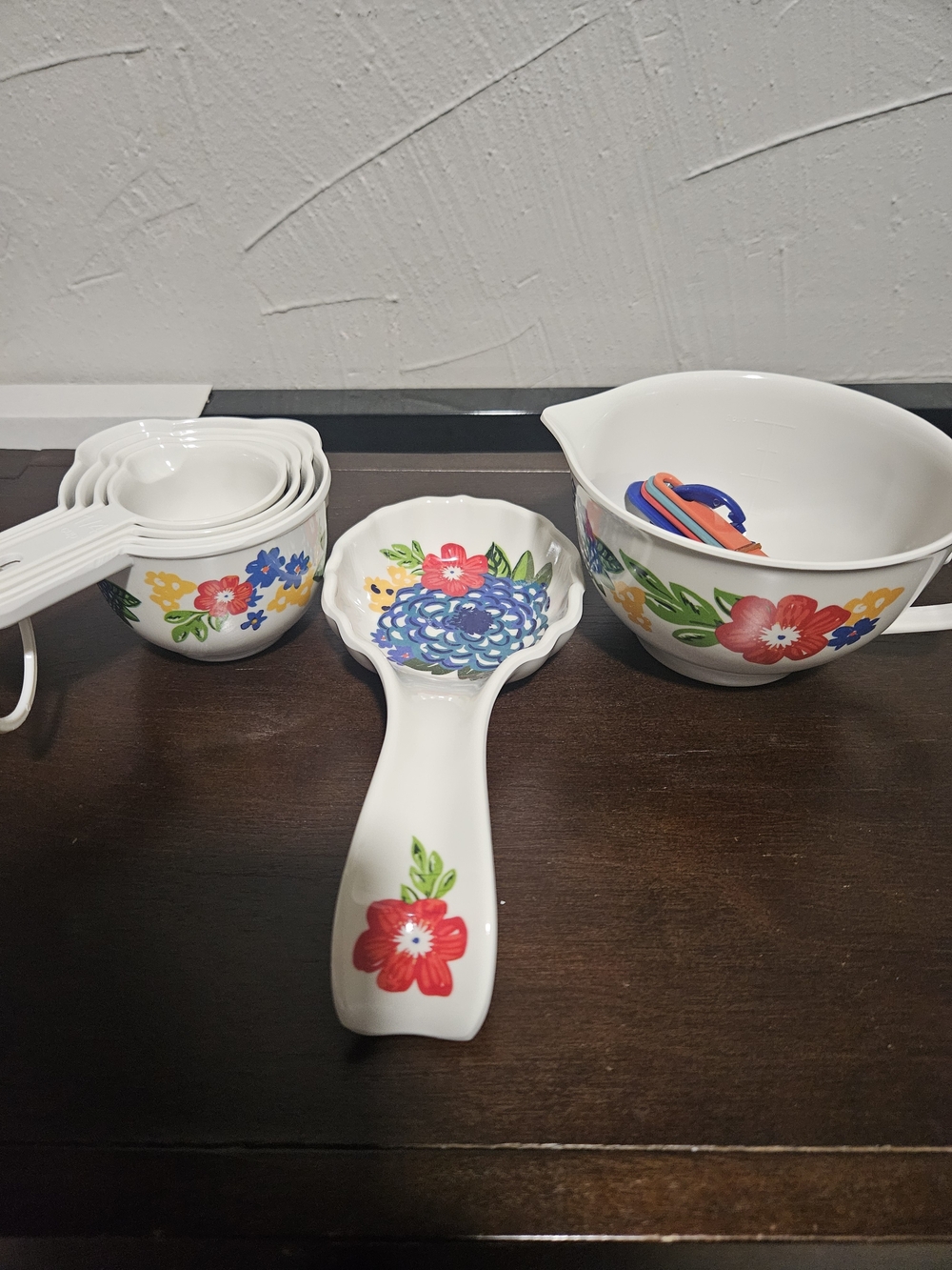 The Pioneer Woman White Ceramic Mixing Bowl Set with Floral Accents